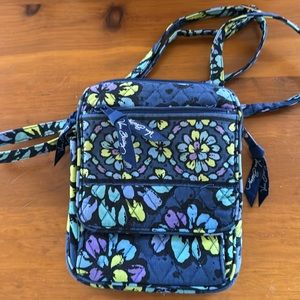 Small bear Bradley crossbody bag in good condition